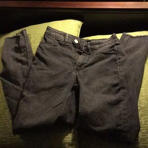 H&M divided black distressed denim jeans 👖